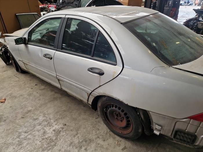 Mercedes C-Klasse V974