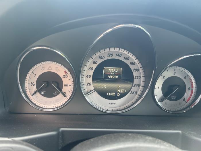 Mercedes GLK-Klasse V978