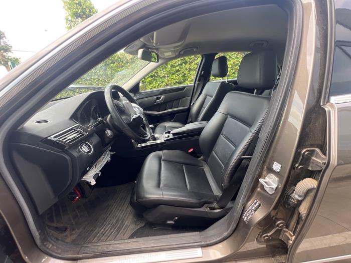 Mercedes E-Klasse V981