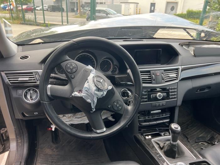 Mercedes E-Klasse V981