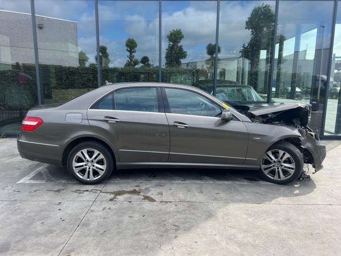 Mercedes E-Klasse V981