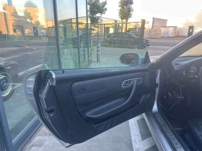 Mercedes SLK 2.0 200 K 16V Sloopvoertuig (2001, Grijs)