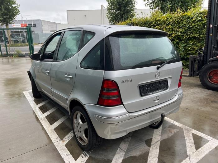 Mercedes A-Klasse V984