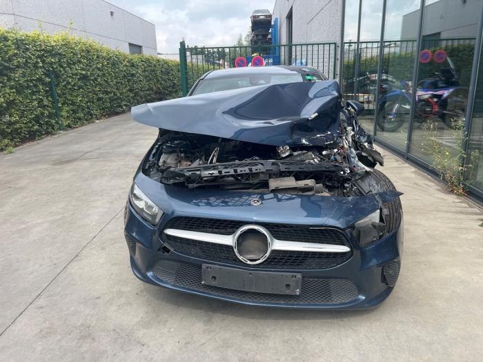 Mercedes A-Klasse V1025