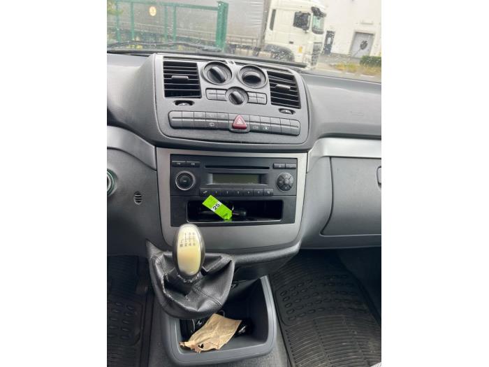 Mercedes Viano V1038