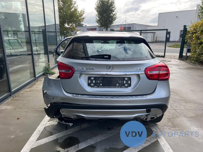 Mercedes GLA 2.2 200 CDI, d 16V 4-Matic Sloopvoertuig (2014, Grijs)