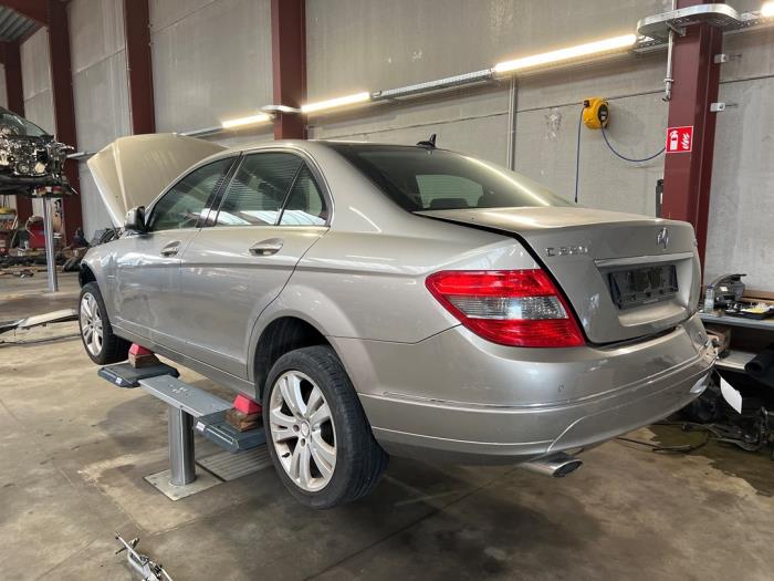 Mercedes C-Klasse V1080