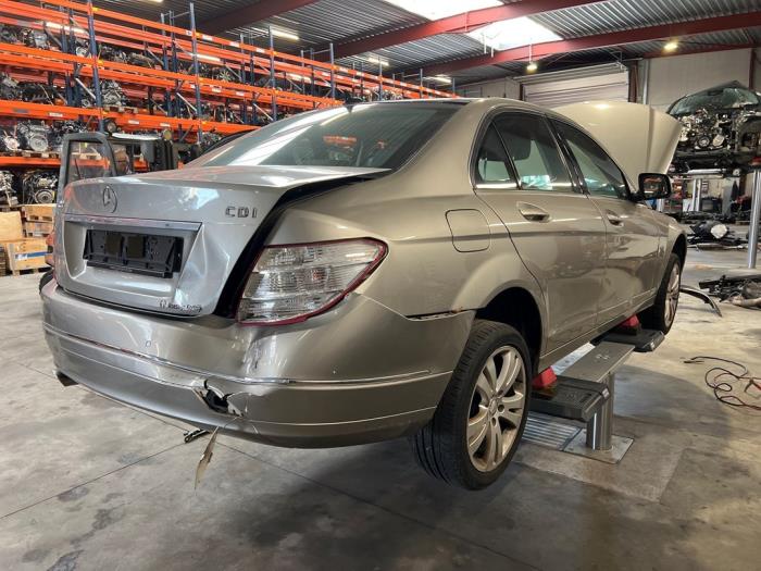 Mercedes C-Klasse V1080