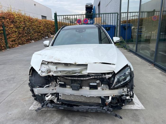 Mercedes C-Klasse V1083