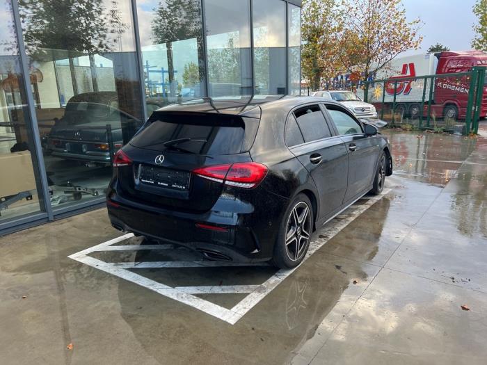 Mercedes A-Klasse V1087