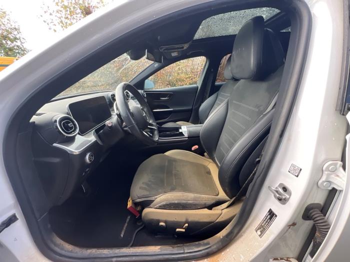 Mercedes C-Klasse V1090