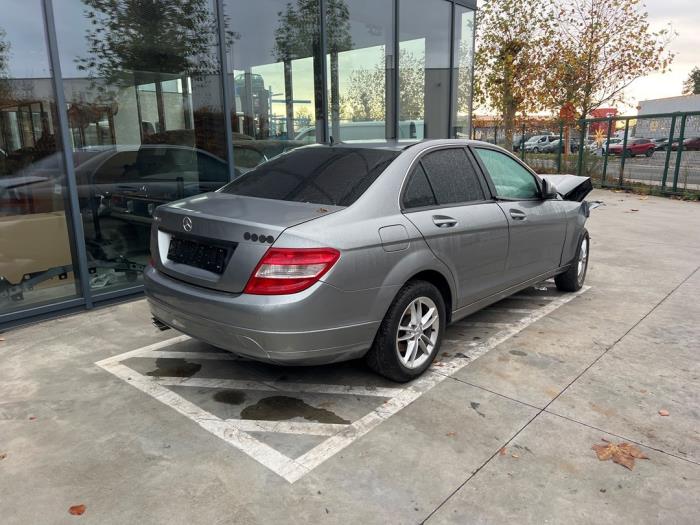 Mercedes C-Klasse V1092