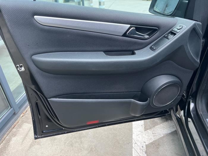 Mercedes A-Klasse V1101