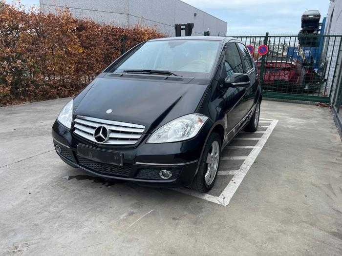 Mercedes A-Klasse V1101