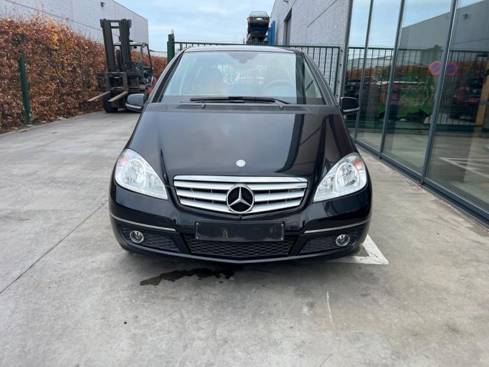 Mercedes A-Klasse V1101