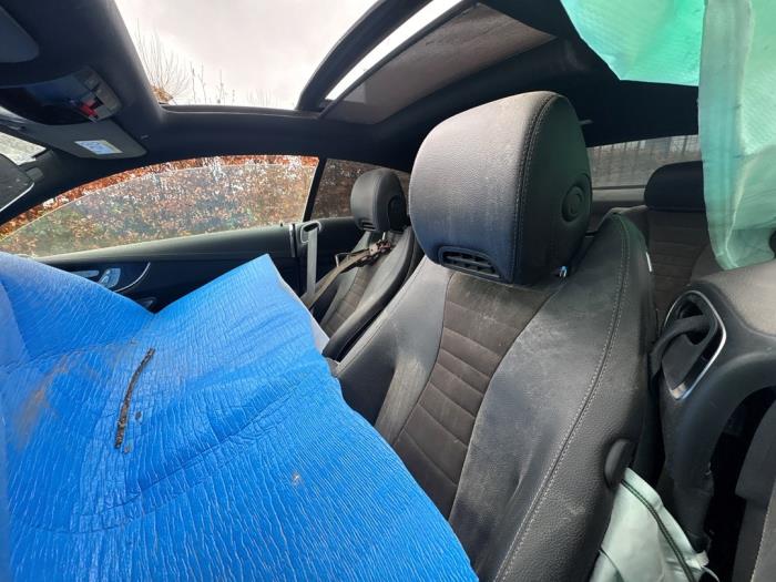 Mercedes E-Klasse V1107