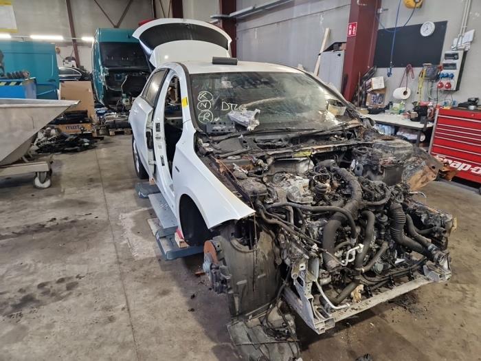 Mercedes A 1.3 A-200 Turbo 16V Sloopvoertuig (2021, Wit)