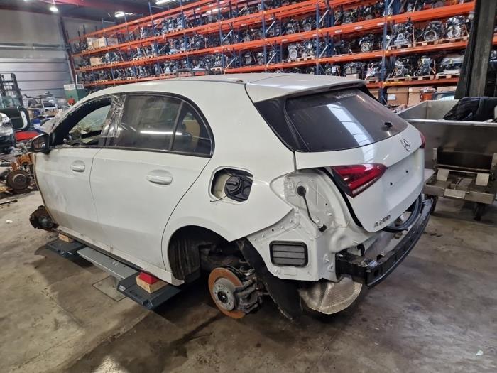 Mercedes A 1.3 A-200 Turbo 16V Sloopvoertuig (2021, Wit)