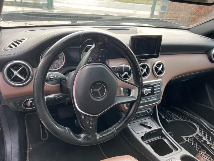 Mercedes A-Klasse V1121