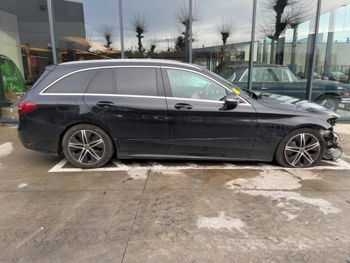 Mercedes C-Klasse V1122