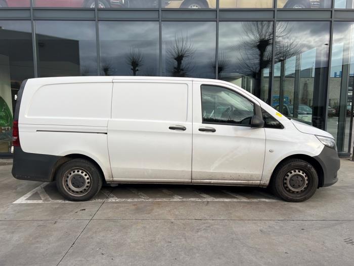 Mercedes Vito V1125