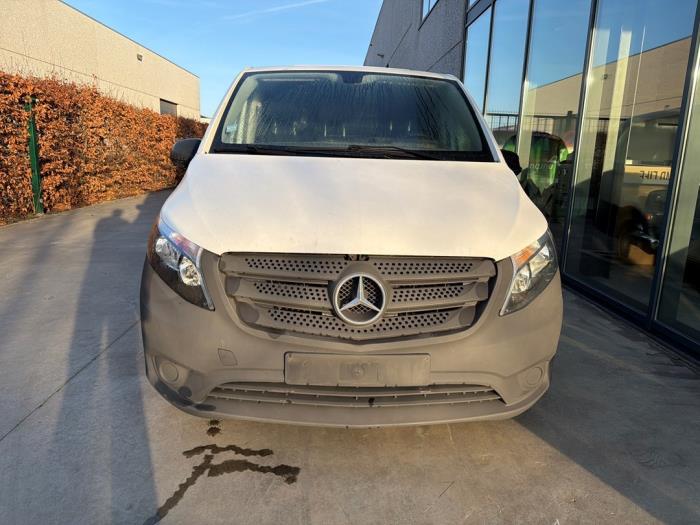 Mercedes Vito V1125