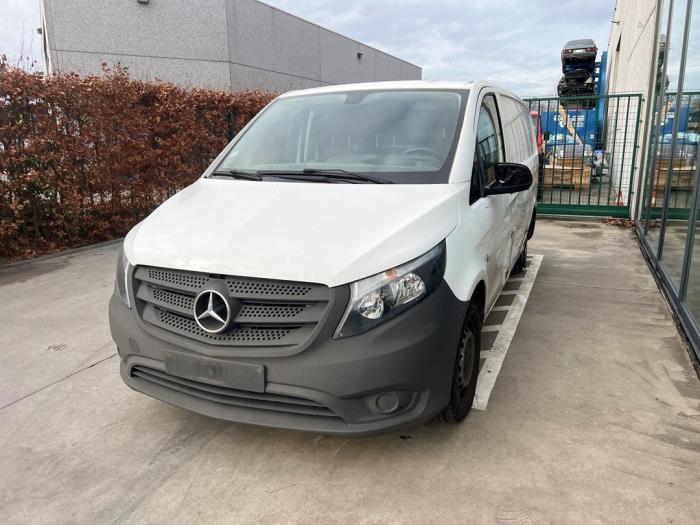 Mercedes Vito V1125