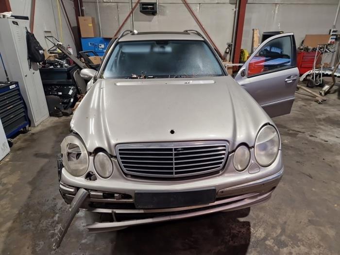 Mercedes E Combi (S211) 2.2 E-220 CDI 16V