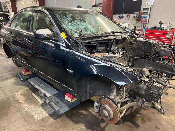 Mercedes C (W204) 1.8 C-200K 16V