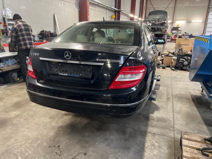 Mercedes C-Klasse V1132