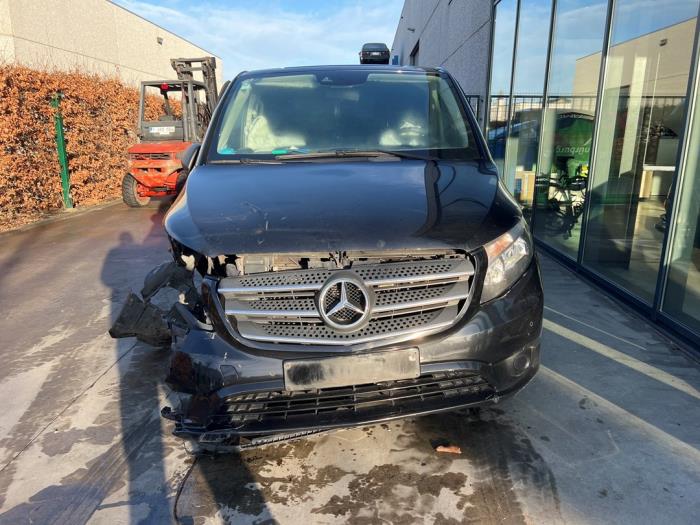 Mercedes Vito V1138