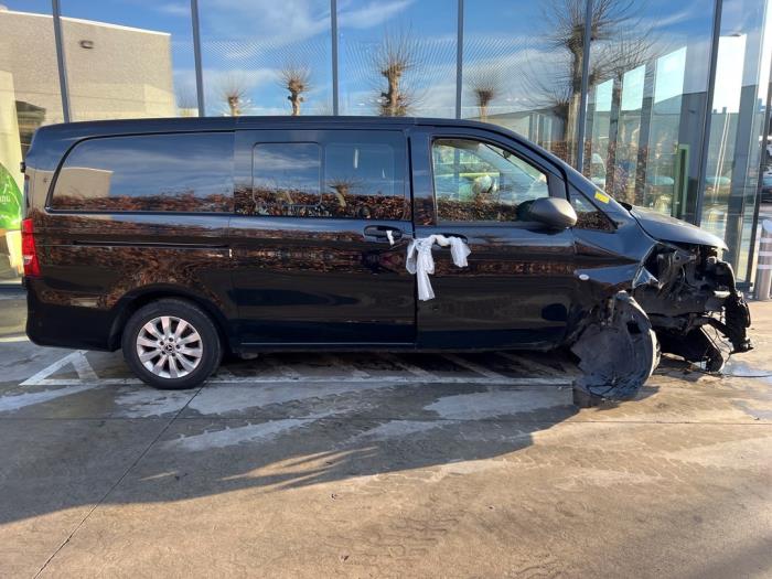 Mercedes Vito V1138