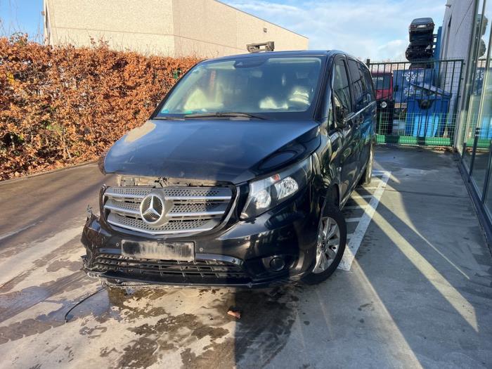 Mercedes Vito V1138