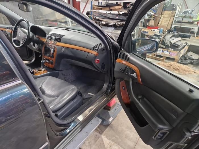 Mercedes S-Klasse V1143