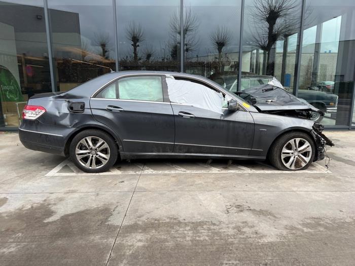Mercedes E-Klasse V1145