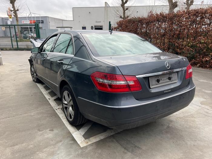 Mercedes E-Klasse V1145