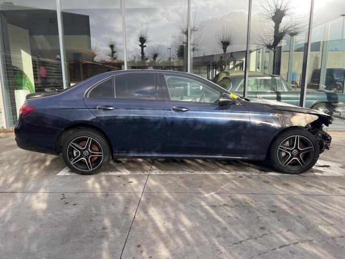 Mercedes E-Klasse V1156