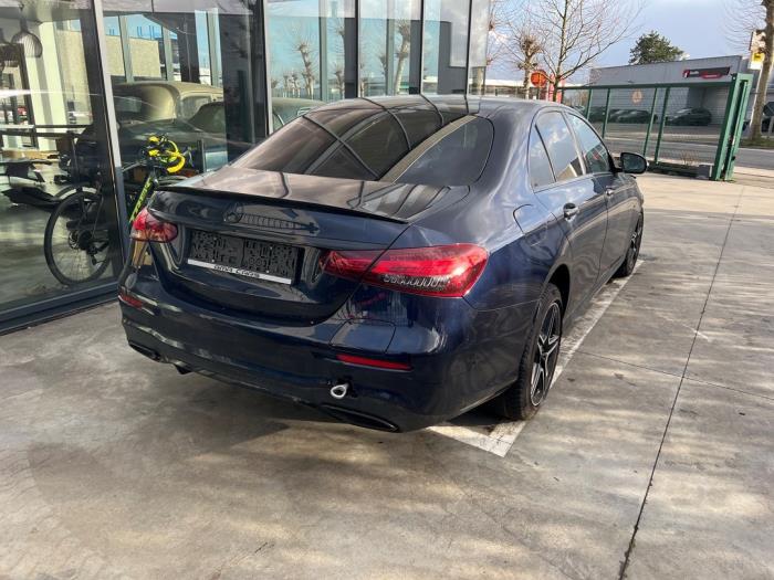 Mercedes E-Klasse V1156