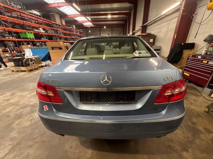 Mercedes E-Klasse V1160