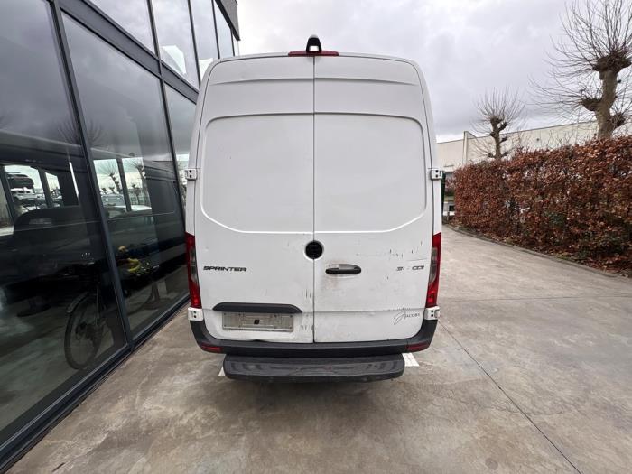 Mercedes Sprinter V1161