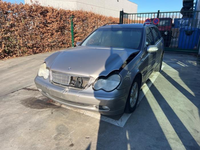 Mercedes C-Klasse V1165