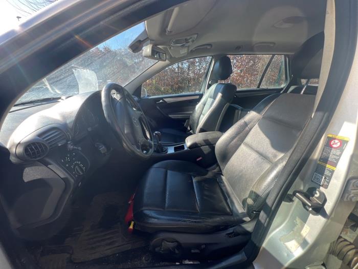 Mercedes C-Klasse V1167