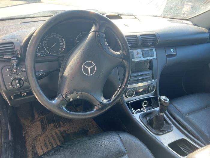 Mercedes C-Klasse V1167