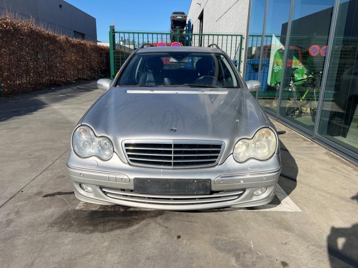 Mercedes C-Klasse V1167