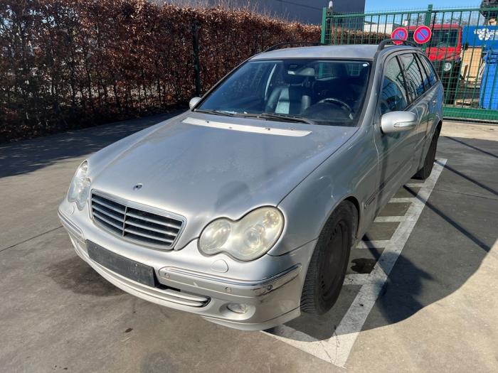 Mercedes C-Klasse V1167