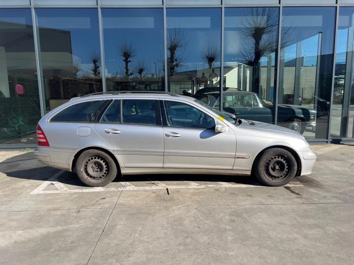 Mercedes C-Klasse V1167