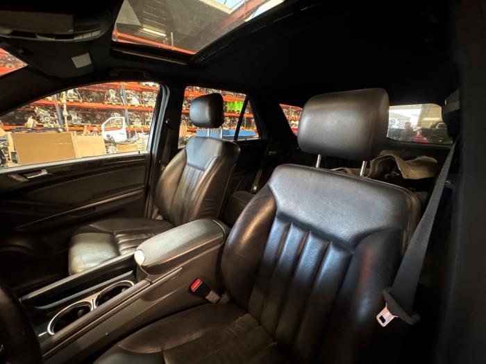 Mercedes ML-Klasse V1168