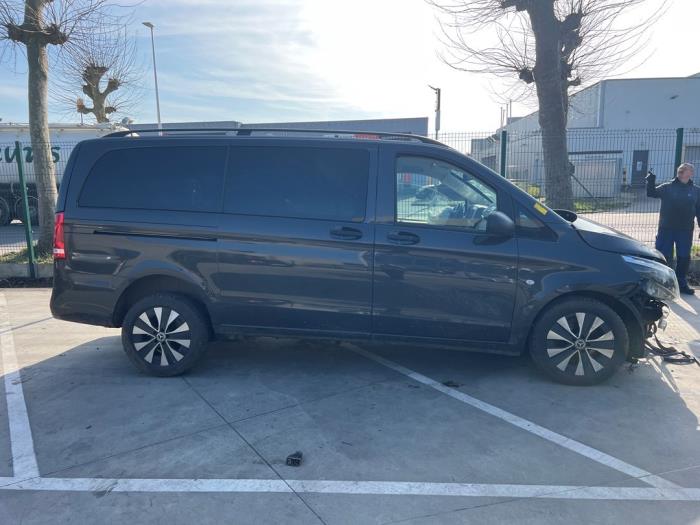 Mercedes Vito V1180