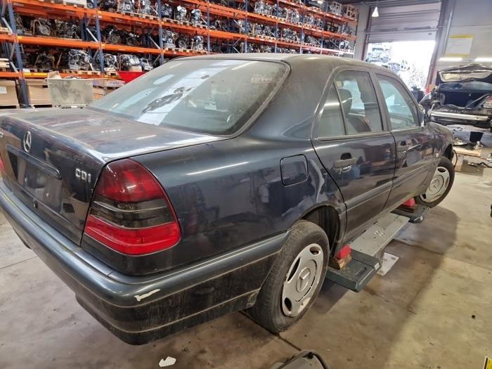 Mercedes C-Klasse V1195