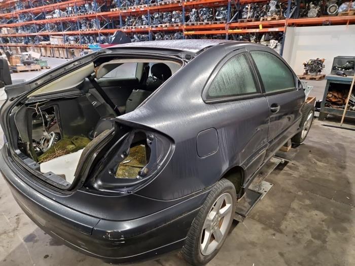 Mercedes C-Klasse V1198